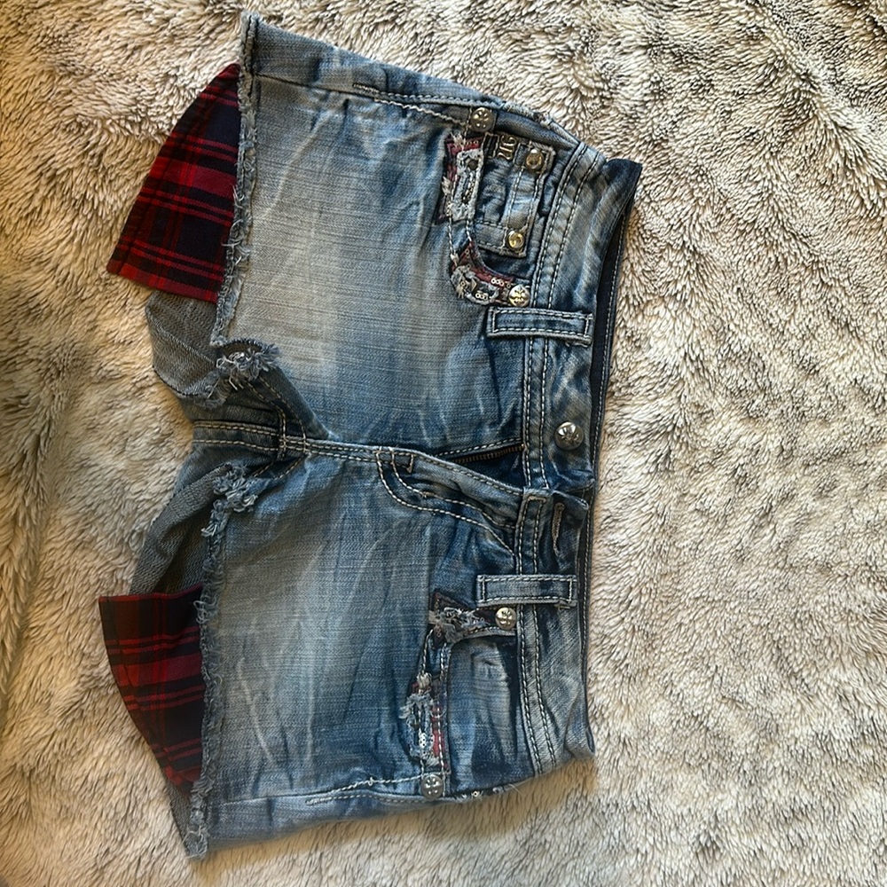 Miss Me shorts. Size 27